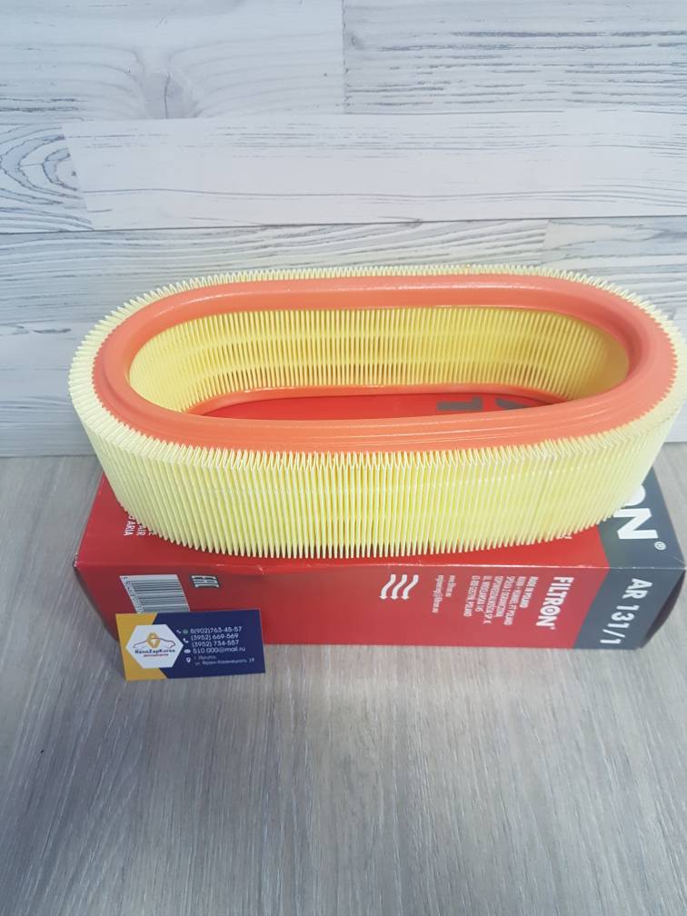 AR1311 Filtron Фильтр воздушный (Reno Logan(8v) до 12г, Simbol (1.4 8v),Kangoo (1.4 8v)до 08г) (овал)  Filtron AR1311  ан 7701070525 / 8671005914