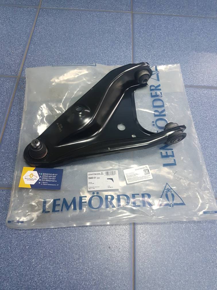 Рычаг передний (Renault Logan, Sandero, Largus) (все до 13г) Правый Lemforder 3340301 ан 545004269R