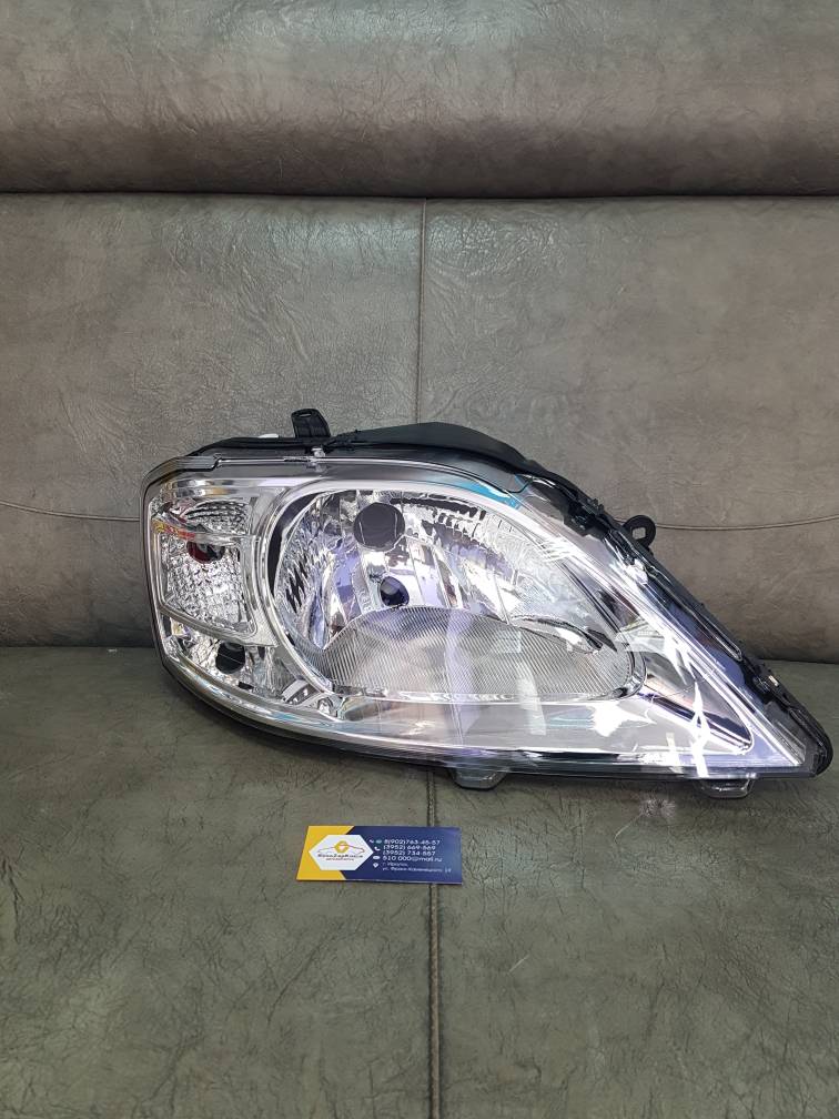 8200744754 ANYU Фара (Logan ф2, Largus) правая с10г ANYU AFK771233  аналог 8200744754