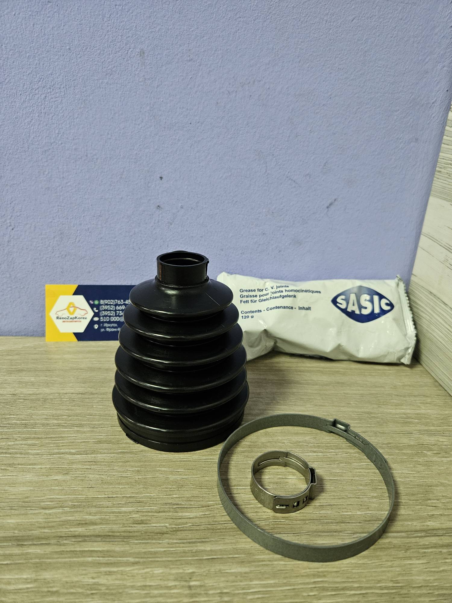 1904012 Sasic Пыльник ШРУС наружнего (Reno Megan2 (все), Kangoo1 до08,Symbol (2типа)) (дв1.4,1.6) (25x81x135) Sasic 1904012 ан 7701209242