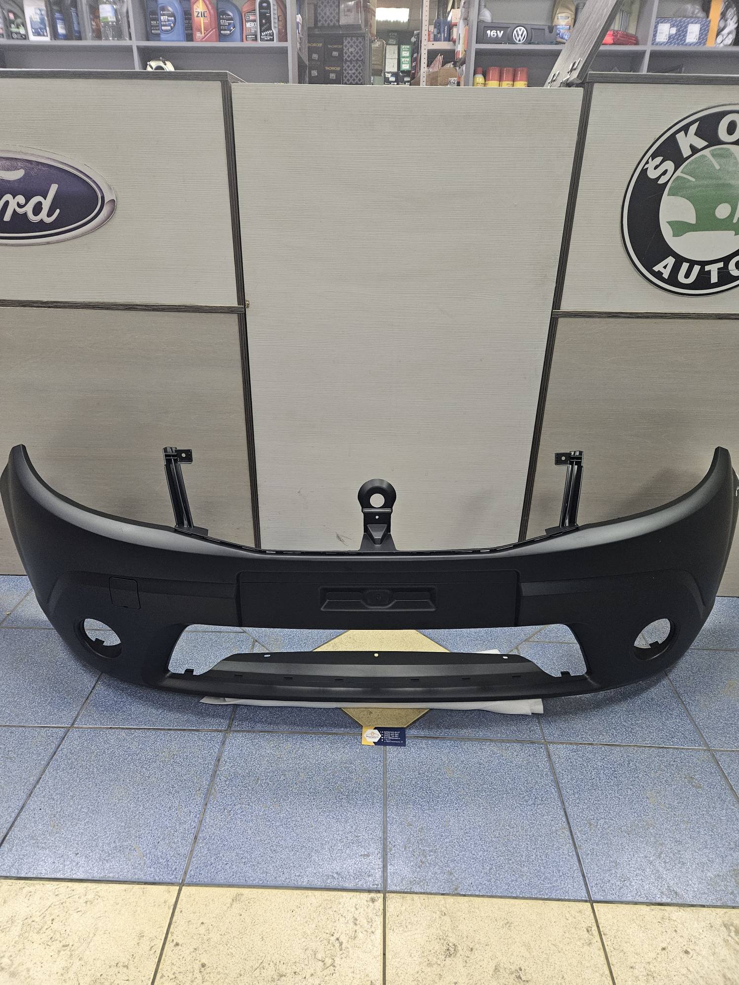 RNL57920311 O.E.M. Бампер передний (Sandero, Sandero Stepway) с отв под п/тум (без расширит) Saling  ан 620226092R / 8200526596 / 620224790R / 8200911780