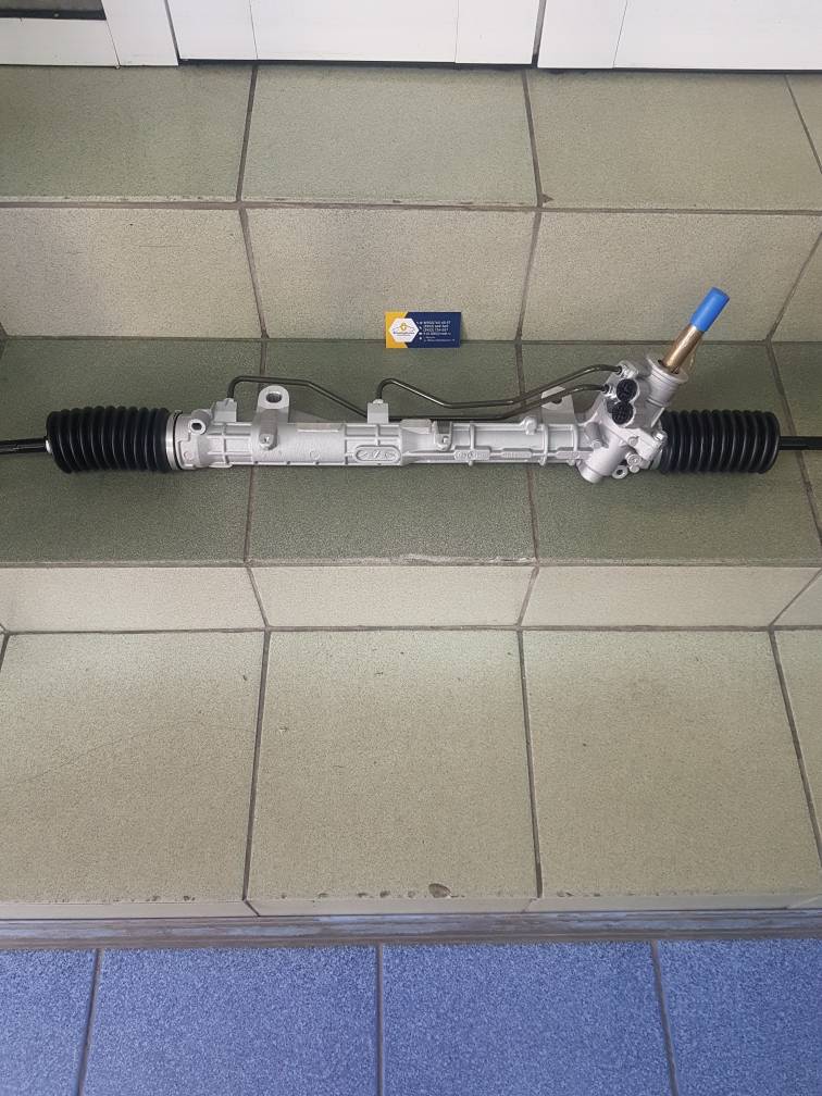 3137326SX Stellox Рулевая рейка с ГУР (Logan,Almera,Largus) (  тяги без наконеч)  Stellox 3137326SX ан 490013367R / 490019497R / 490019371R