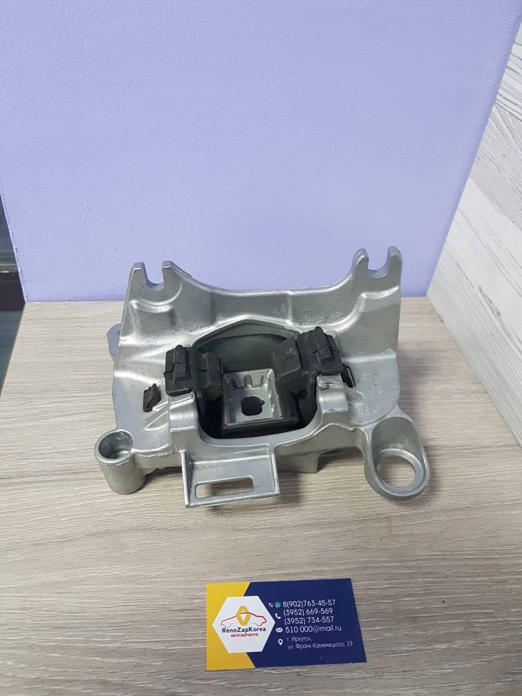 112205136R Renault Подушка двигателя Левая (Reno Megane 3, Fluence) (1.6 K4M) Renault ориг 112205136R