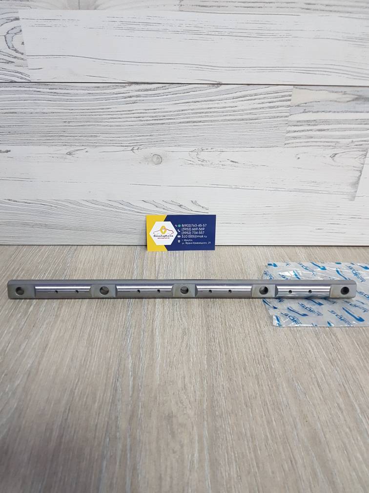 8200752920 Lada Ось коромысел (Logan 8V все года) Россия  8200752920 аналог